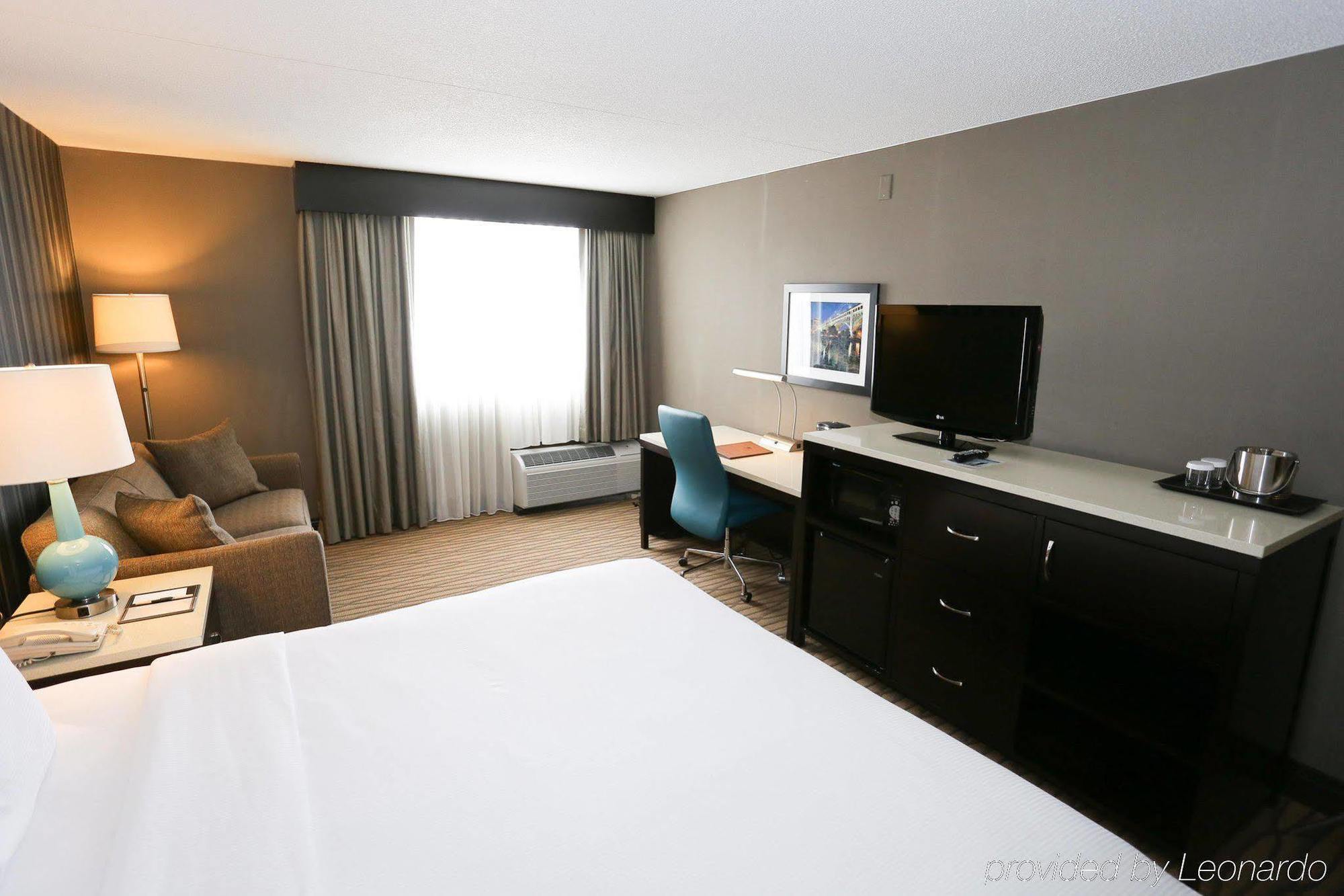 Wyndham Garden Westlake Buitenkant foto